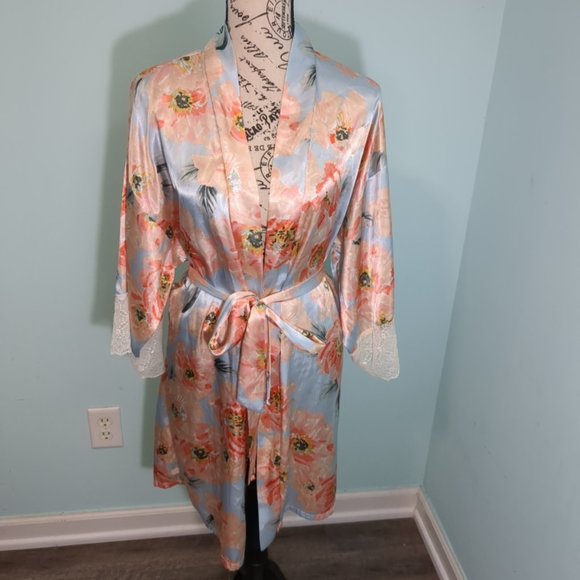 Linea Donatella Amour Floral Belted Robe medium blue pink bridal Lace Tr… - Picture 1 of 5